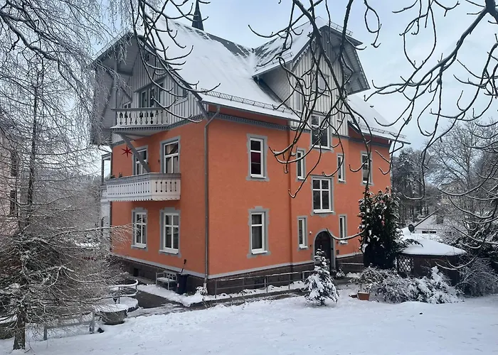 Moderne Ferienwohnung In Alter Villa