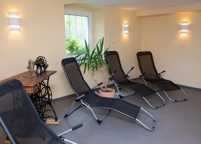 Moderne Ferienwohnung In Alter Villa